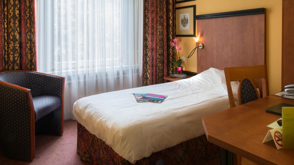 Hotel Ravel Hilversum Room photo